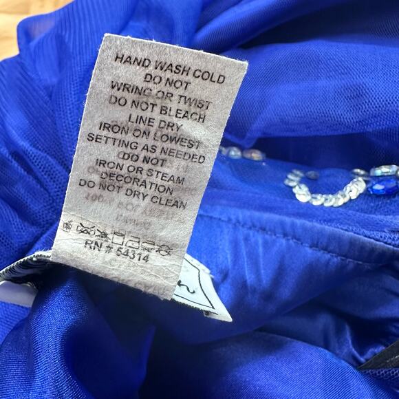 Bee Darlin Royal Blue Formal Gown Jewel/Sequin Sz 7/8 Strapless Prom/Wedding - Picture 7 of 7